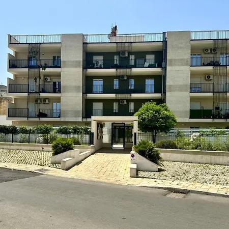 Apartment Belloluogohouse, Bilocale Luminoso Vicino Al Centro Storico Con Posto Auto *